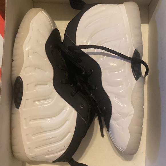 Toddle shoes as a package - Picture 2 of 4